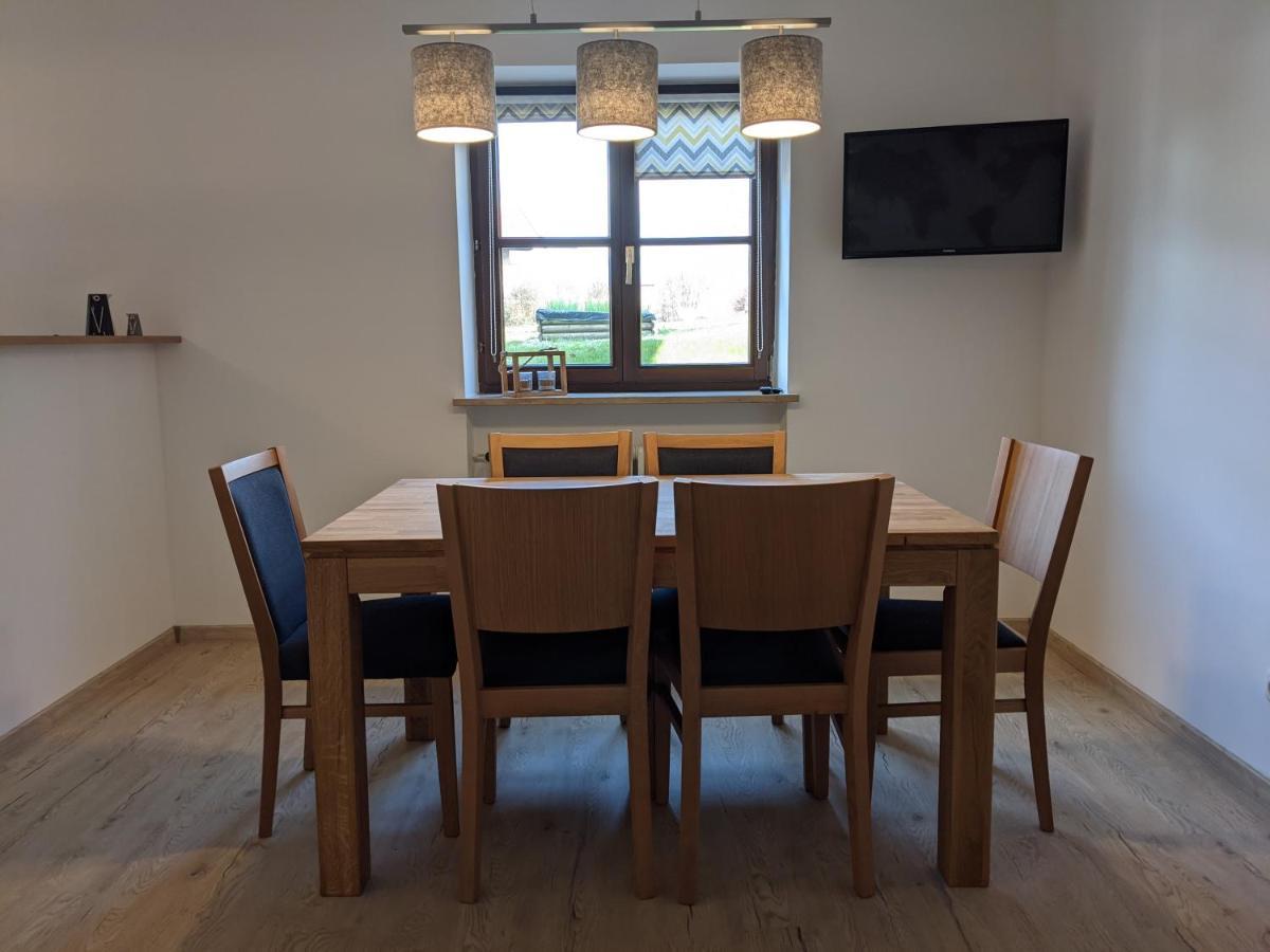Apartment Monsevi *
